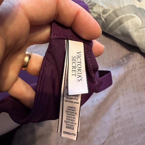 Bra - Picture 2 of 2